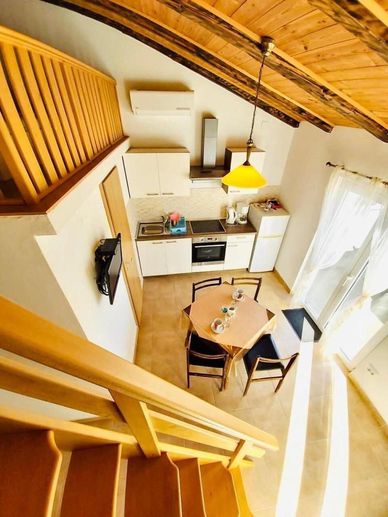Apartments And Rooms Viskic image