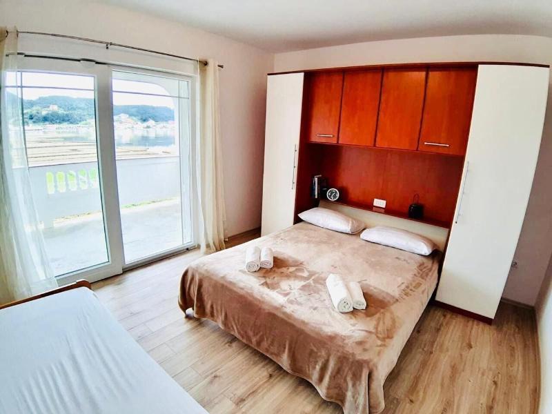 Apartments And Rooms Viskic image