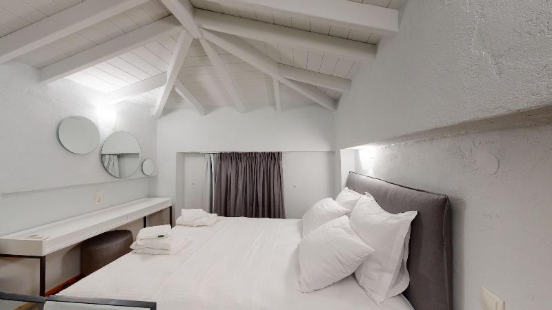 Vip Apartments image