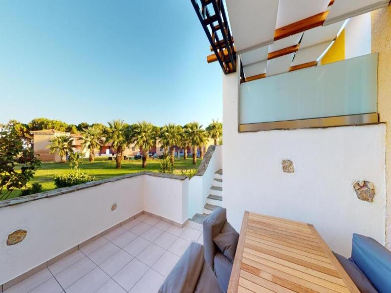 Vip Apartments image