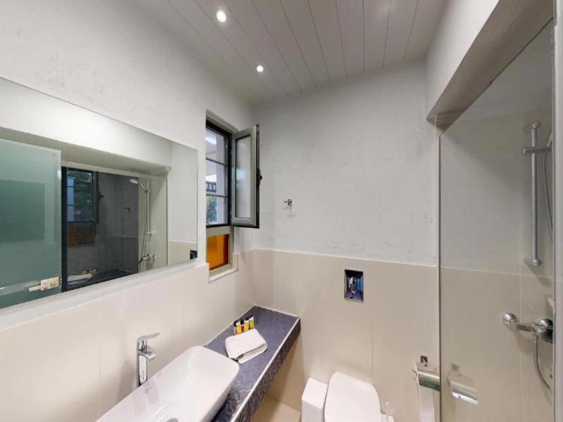 Vip Apartments image