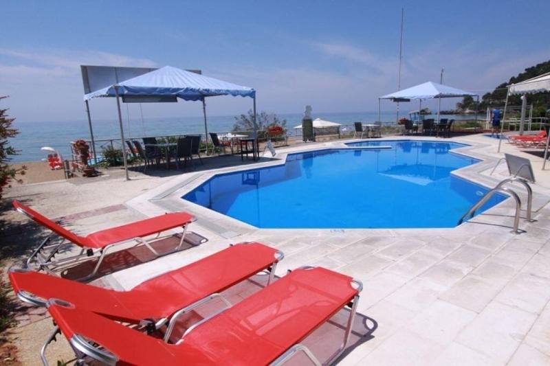 Menigostype A3gno58 Beachfront 2 Bedroom image