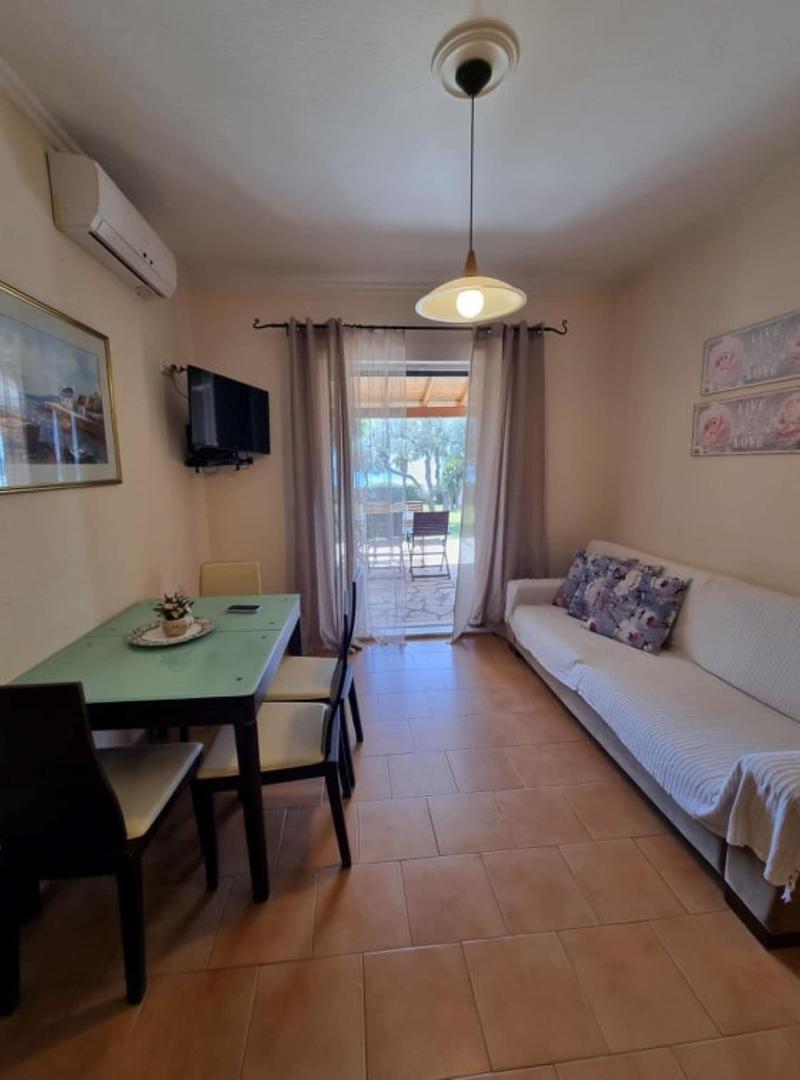 Menigostype A3gno58 Beachfront 2 Bedroom image