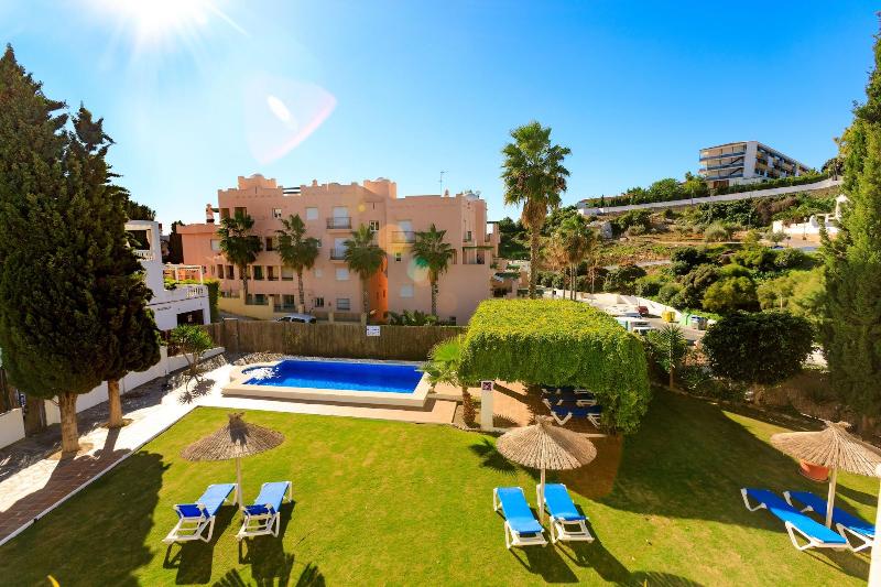Apartamentos Tura Sticos Almoraide image