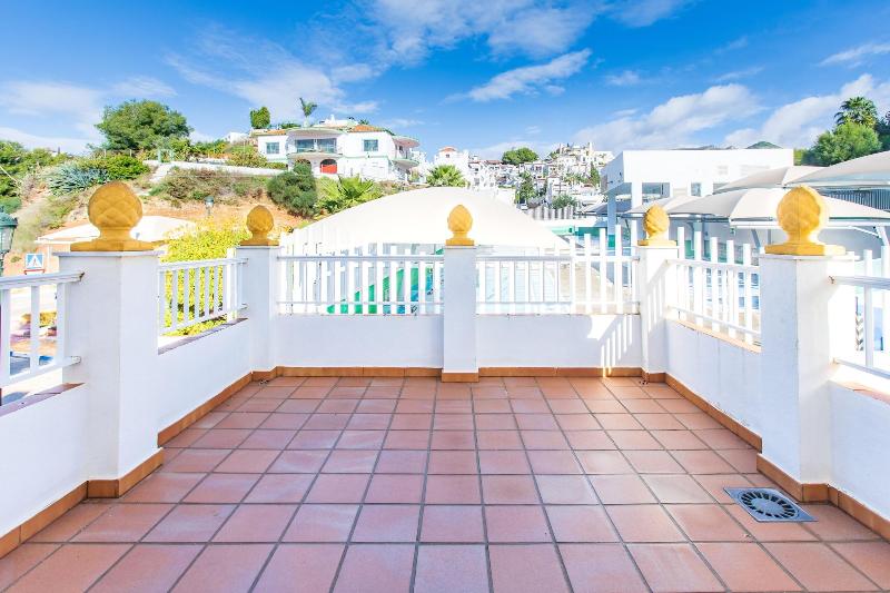 Apartamentos Tura Sticos Almoraide image