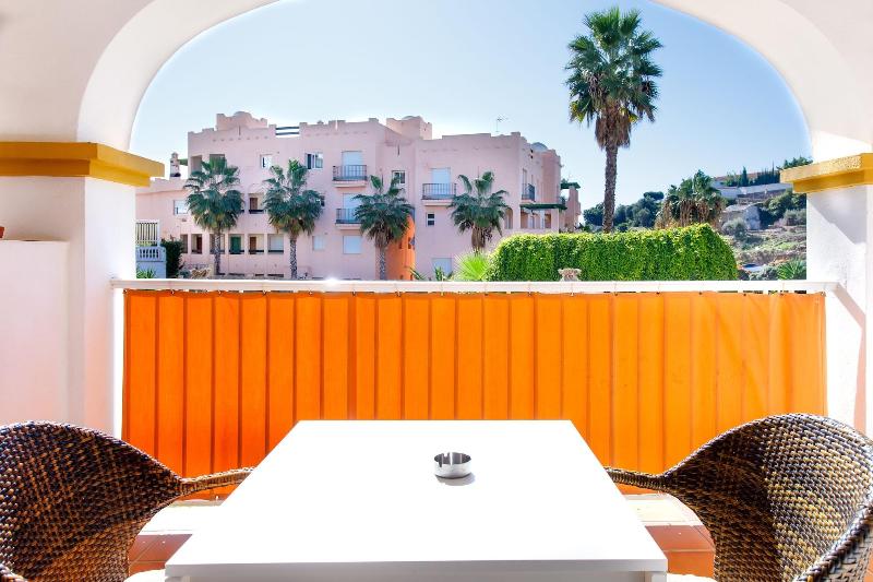 Apartamentos Tura Sticos Almoraide image