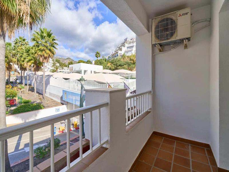 Apartamentos Tura Sticos Almoraide image