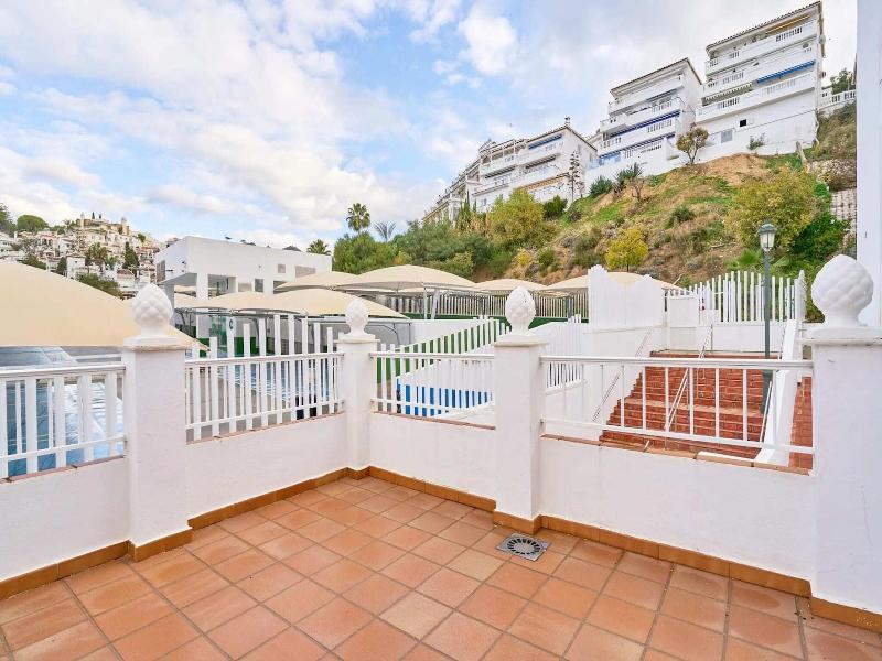 Apartamentos Tura Sticos Almoraide image