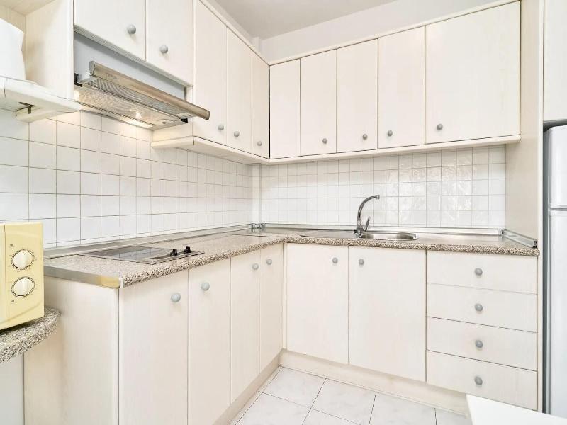 Apartamentos Tura Sticos Almoraide image