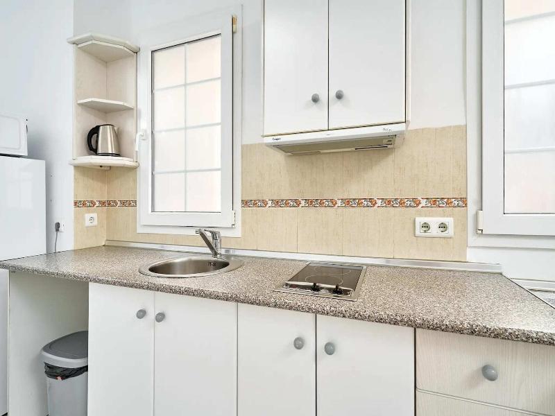 Apartamentos Tura Sticos Almoraide image