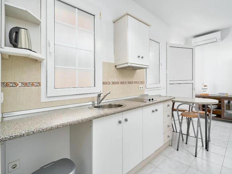 Apartamentos Tura Sticos Almoraide image