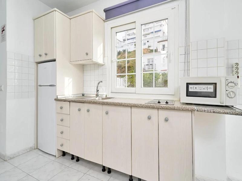 Apartamentos Tura Sticos Almoraide image