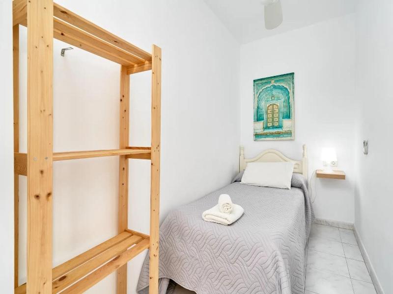 Apartamentos Tura Sticos Almoraide image