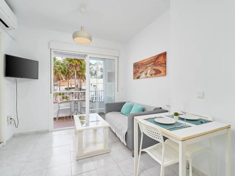 Apartamentos Tura Sticos Almoraide image