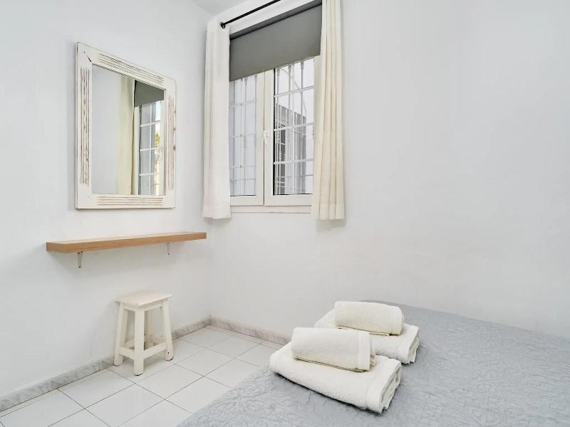 Apartamentos Tura Sticos Almoraide image