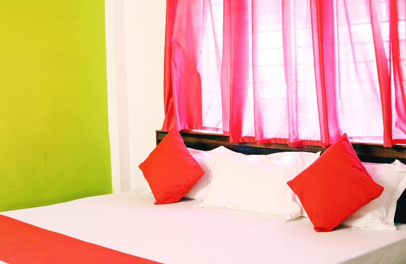 Hotel Holydon image
