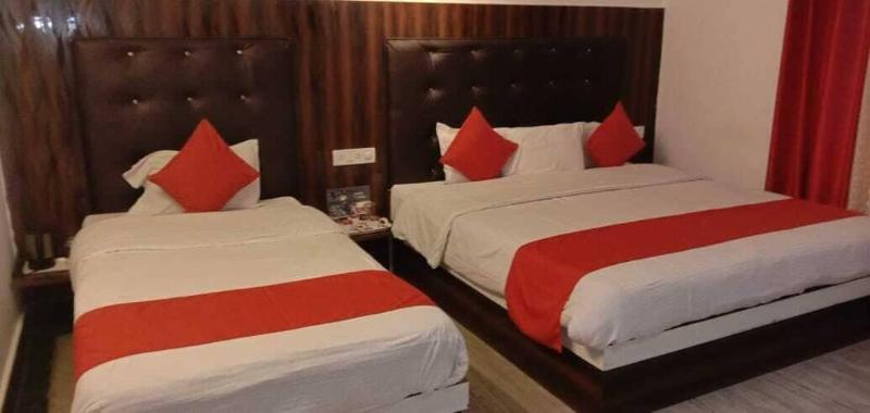 Hotel Holydon image