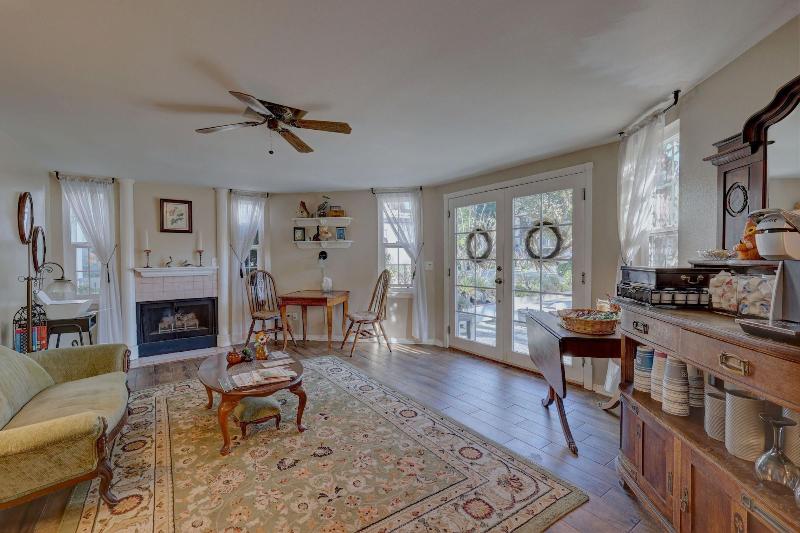Pelican Cove Inn image