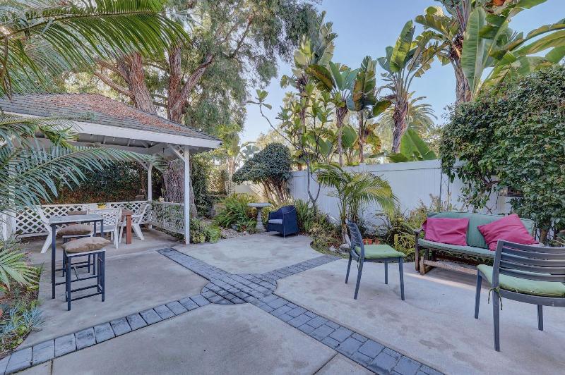 Pelican Cove Inn image