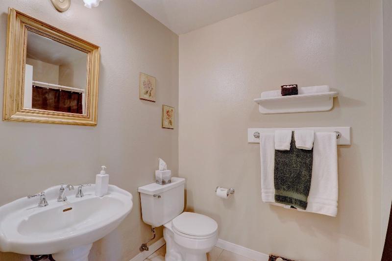 Pelican Cove Inn image