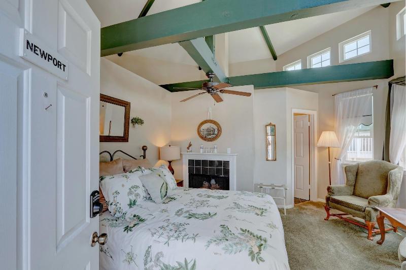 Pelican Cove Inn image