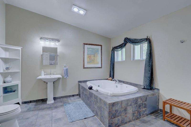 Pelican Cove Inn image