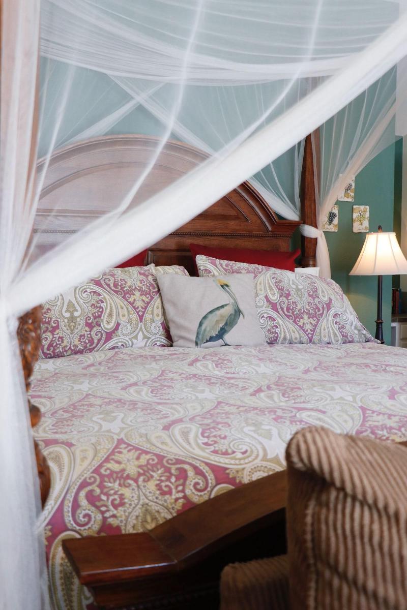 Pelican Cove Inn image