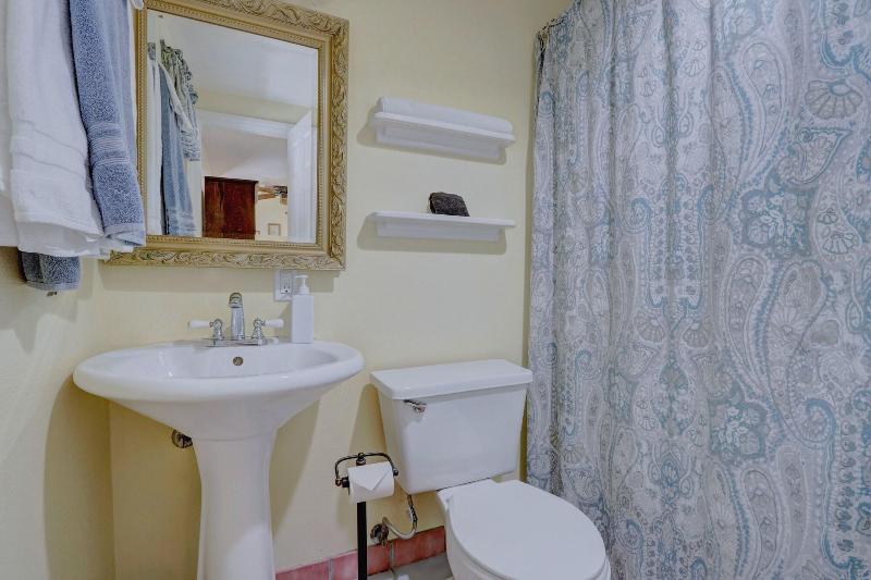 Pelican Cove Inn image