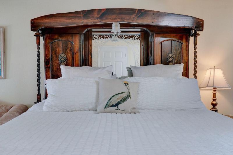 Pelican Cove Inn image