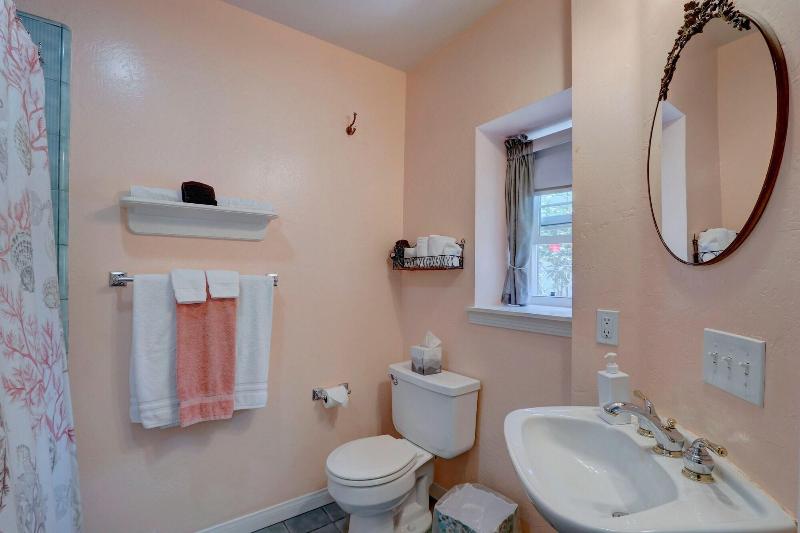 Pelican Cove Inn image