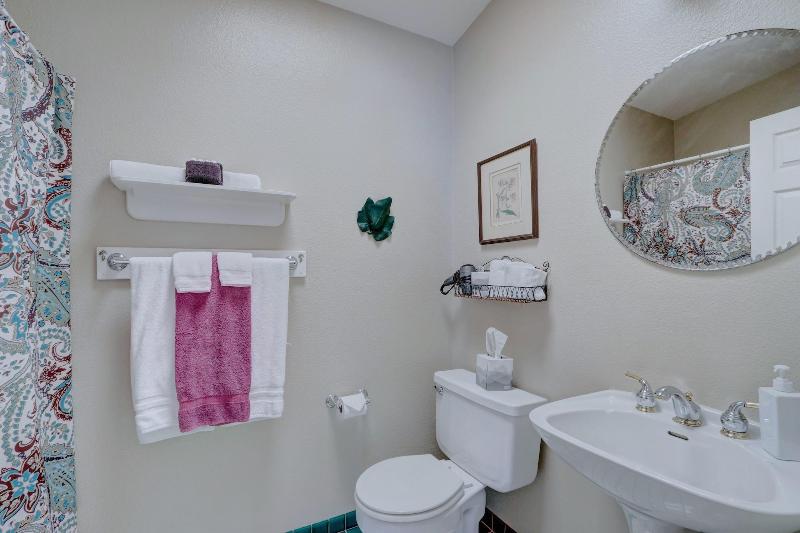 Pelican Cove Inn image