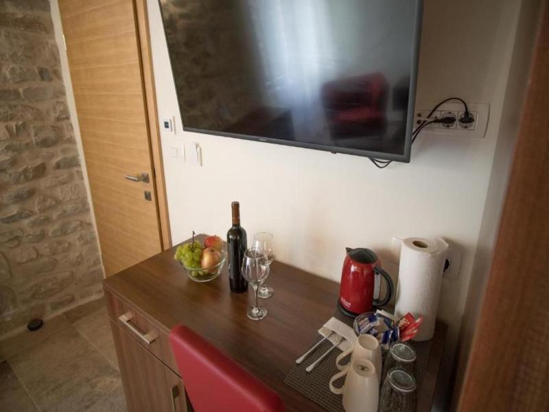 Jr Luxury Guesthouse 2