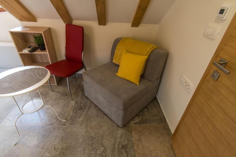 Jr Luxury Guesthouse 2 image