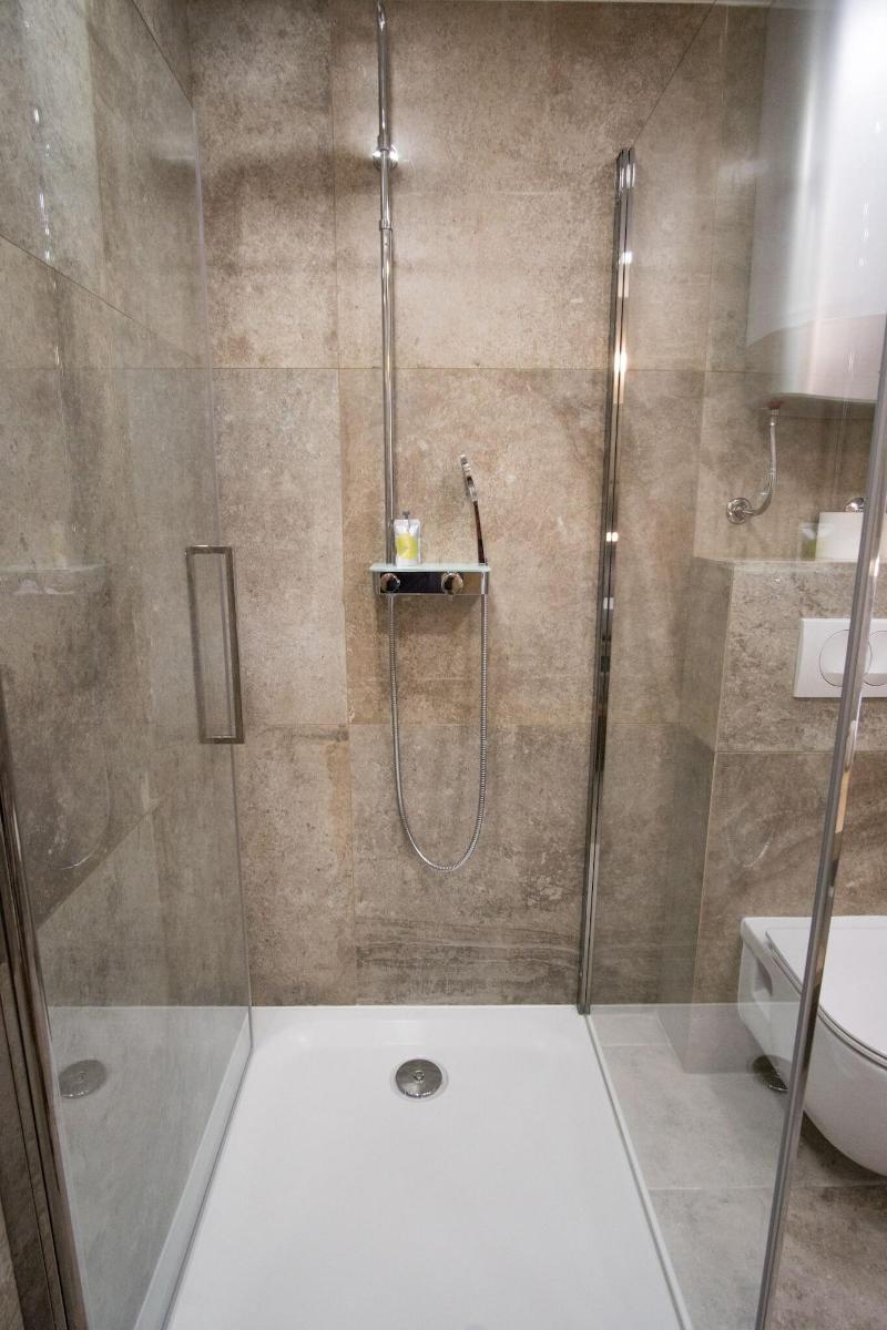 Jr Luxury Guesthouse 2 image
