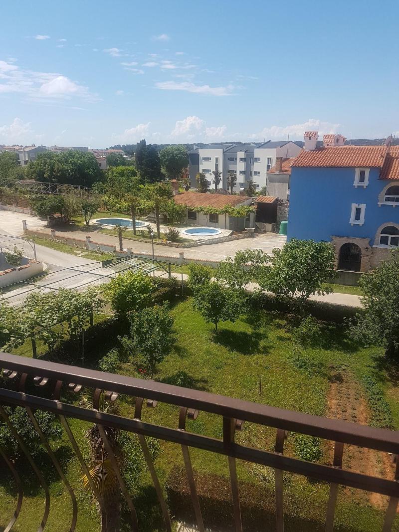 Apartments Zova image