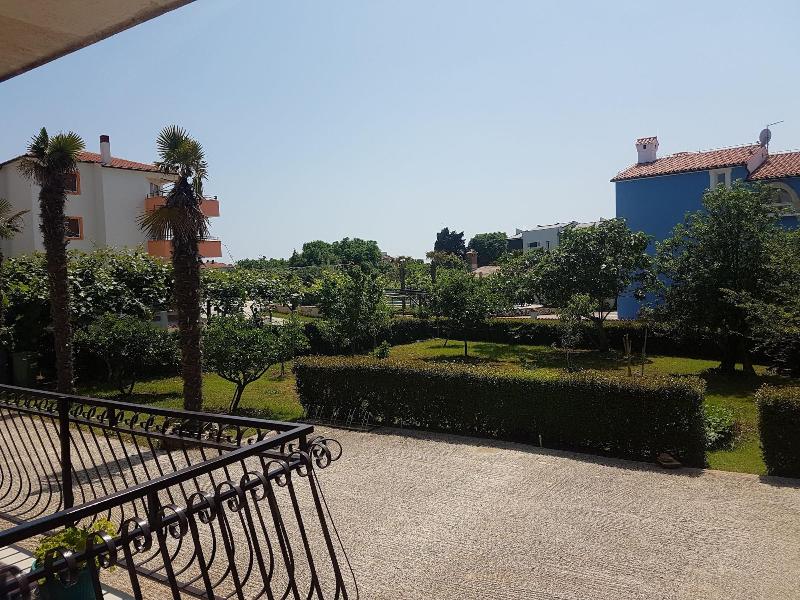 Apartments Zova image