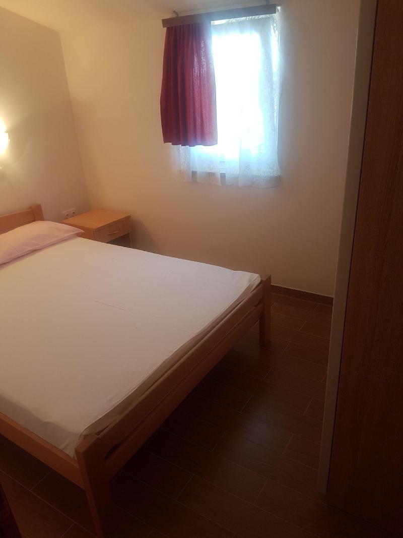 Apartments Zova image