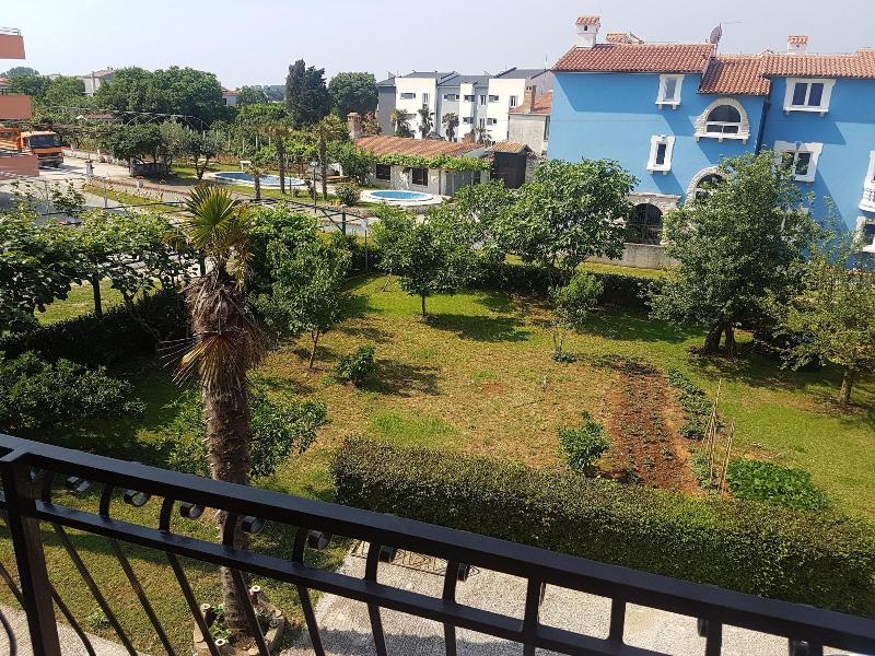 Apartments Zova image