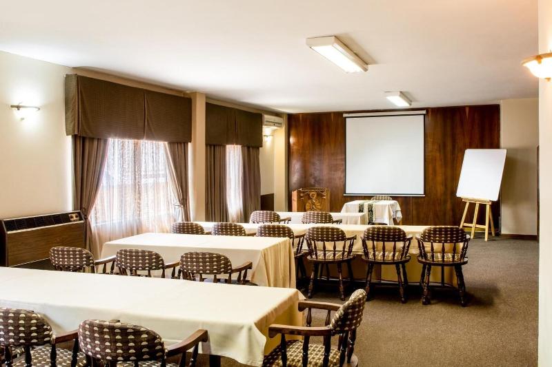 Elgro Hotel image