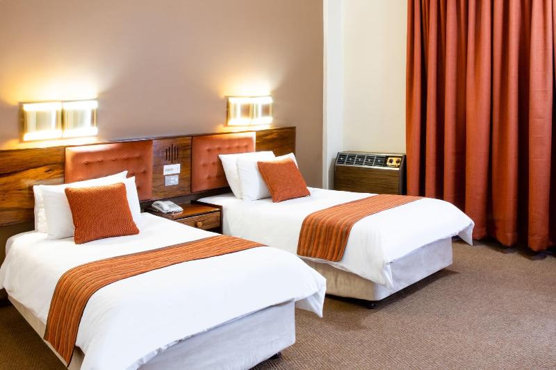 Elgro Hotel image 2