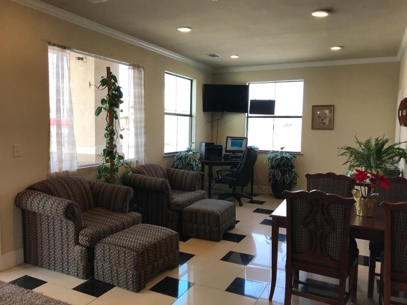 Big Lake Inn Suites