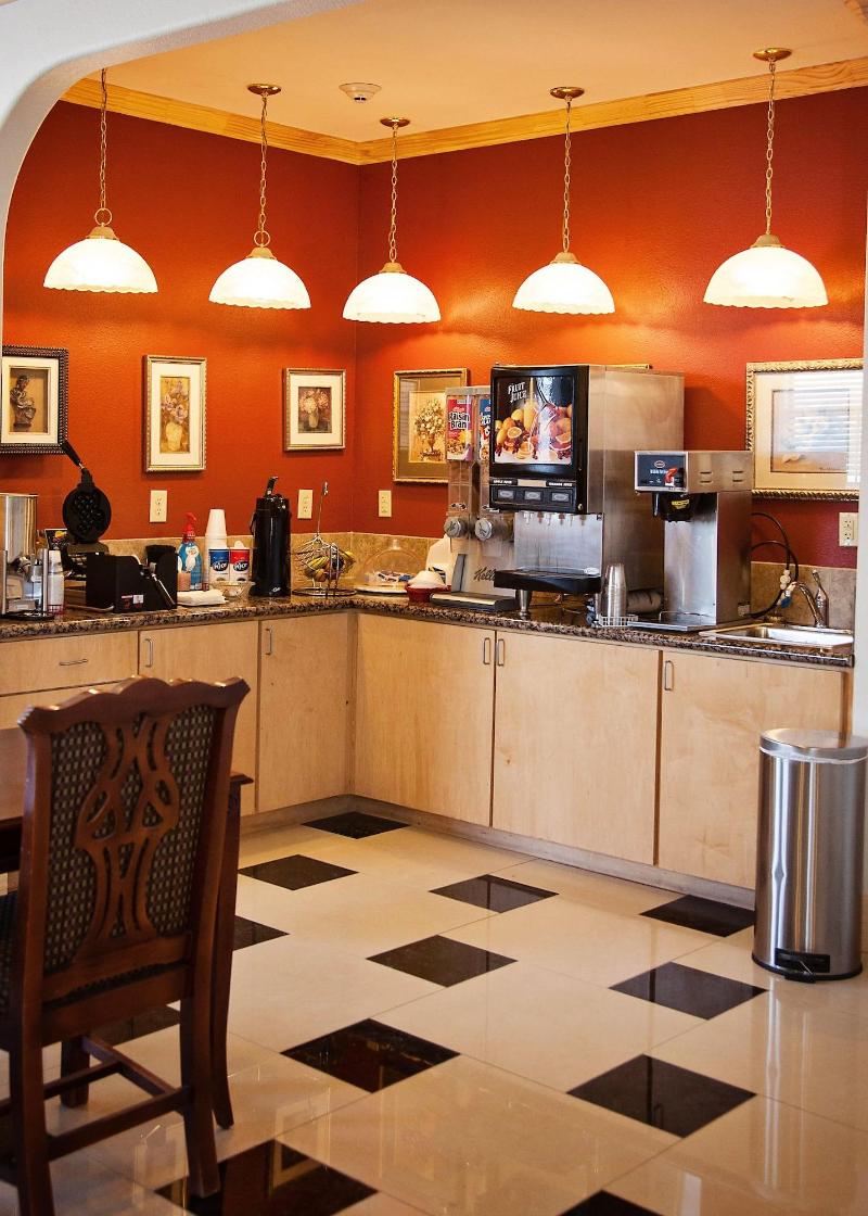 Big Lake Inn Suites