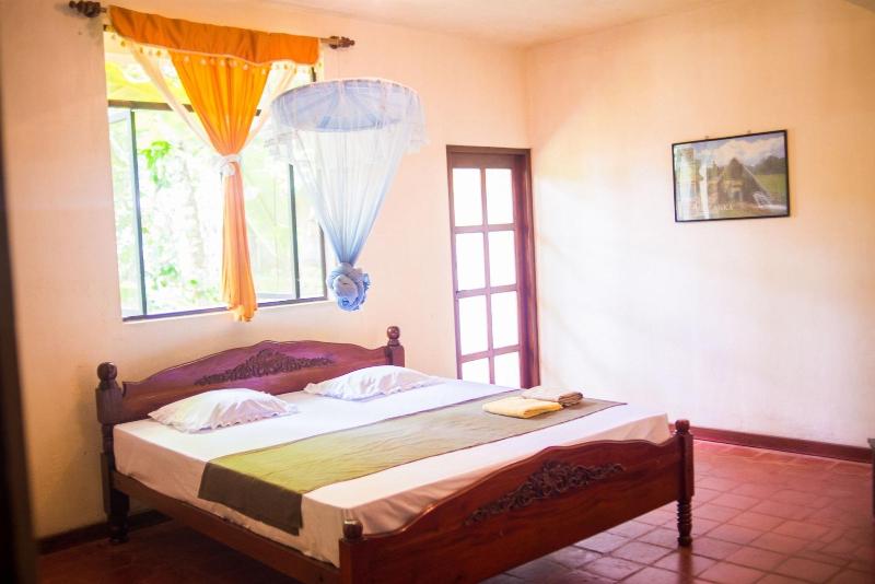 Hotel Gem Land image