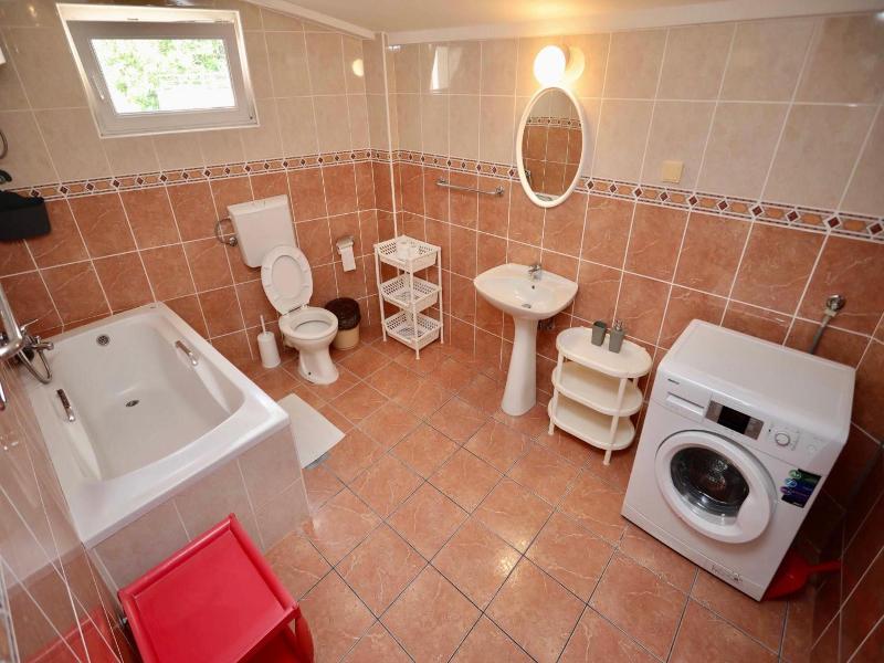 Guesthouse Maslina image