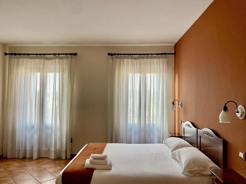 Albergo Mingone image