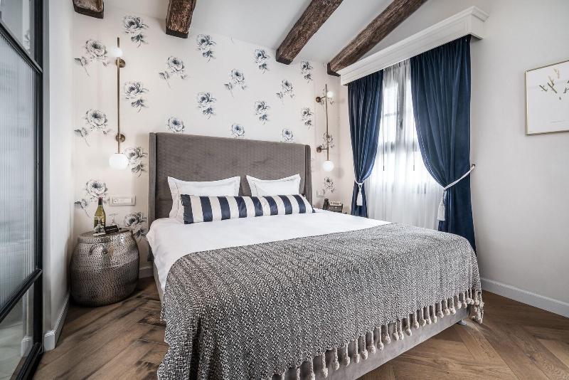 Zamarin Hotel image