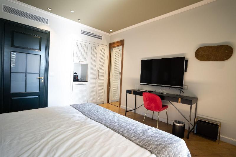 Zamarin Hotel image