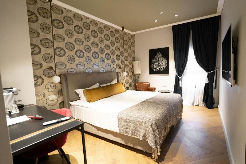 Zamarin Hotel image