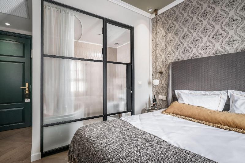Zamarin Hotel image