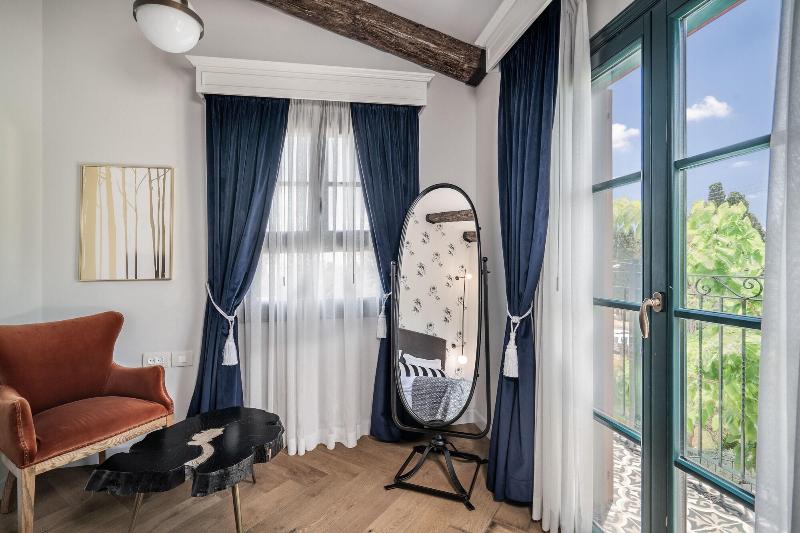 Zamarin Hotel image